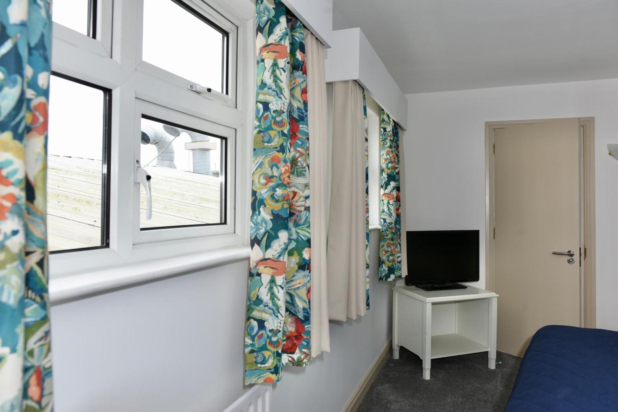 Hotel The Lough & Quay Town Centre
